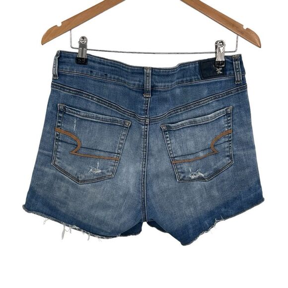 American Eagle Hi-Rise shortie distressed.  Size 10 - Picture 2 of 6